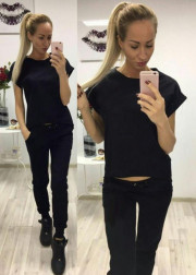 Спортивный костюм