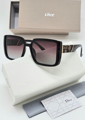 Набор солнцезащитные очки, коробка, чехол + салфетки #21156371