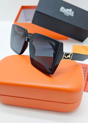 Набор солнцезащитные очки, коробка, чехол + салфетки #21189567