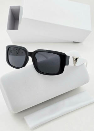 Набор солнцезащитные очки, коробка, чехол + салфетки #21191518