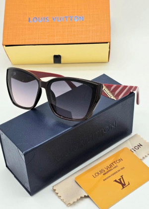 Набор солнцезащитные очки, коробка, чехол + салфетки #21193424