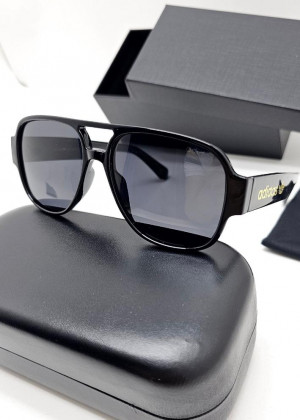 Набор солнцезащитные очки, коробка, чехол + салфетки 21194172