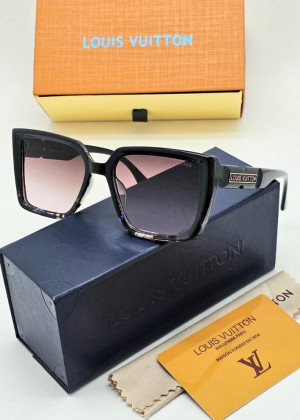Набор солнцезащитные очки, коробка, чехол + салфетки #21197895