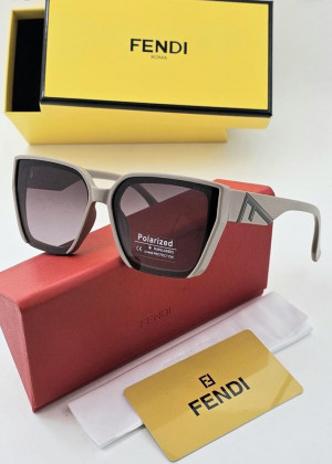 Набор солнцезащитные очки, коробка, чехол + салфетки #21206453