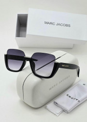 Набор женские солнцезащитные очки, коробка, чехол + салфетки