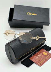 Женские солнцезащитные очки