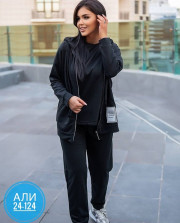 Спортивный костюм