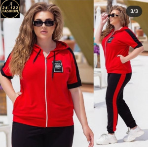 Спортивный костюм 22888114