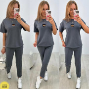 Спортивный костюм