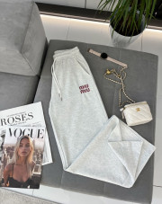 Спортивные брюки