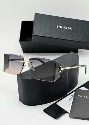 Женские солнцезащитные очки #22945026