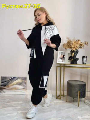 Спортивный костюм 22964490