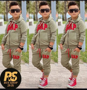 Спортивный костюм