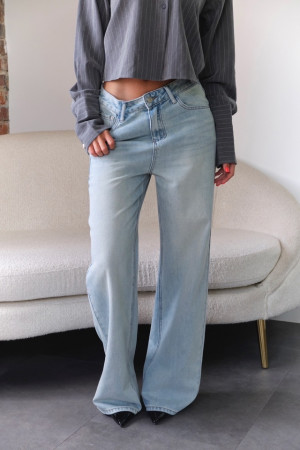 Джинсы 22972885