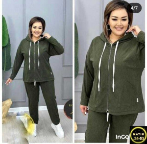 Спортивный костюм 22975986