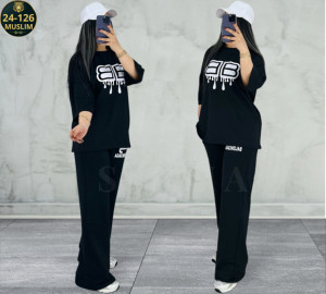 Спортивный костюм 22995557