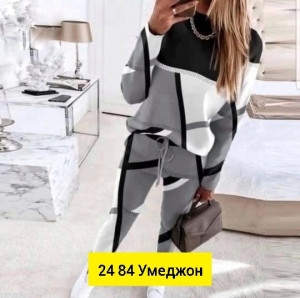 Спортивный костюм 23007644