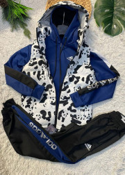 Спортивный костюм