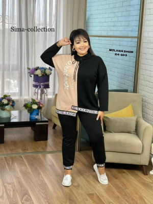 Спортивный костюм 23054579