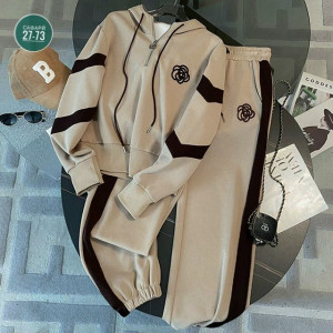 Спортивный костюм 23055464