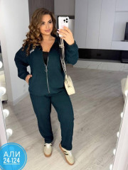 Спортивный костюм