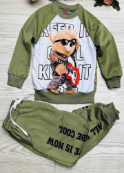 Спортивный костюм