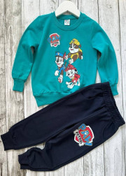 Спортивный костюм