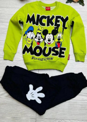 Спортивный костюм