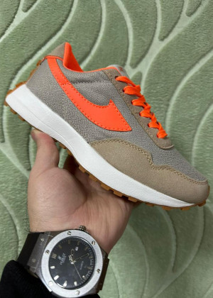 Кроссовки #23087032