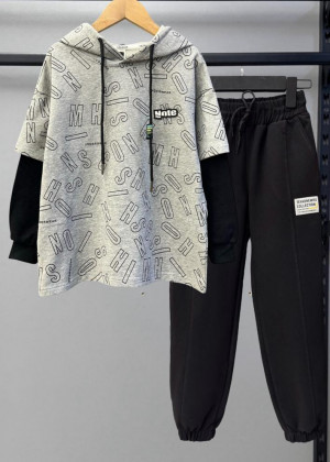 Спортивный костюм 23094549