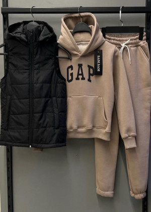 Спортивный костюм 23094582