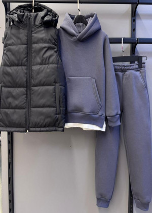 Спортивный костюм 23094585