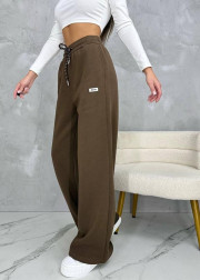 Спортивные брюки