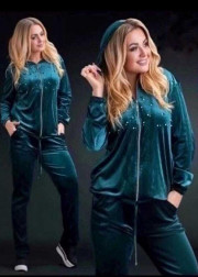 Спортивный костюм