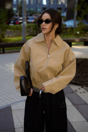 Ветровка 23108542