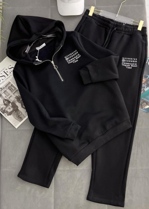 Спортивный костюм 23118174