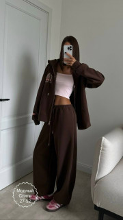 Спортивный костюм