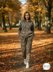 Спортивный костюм