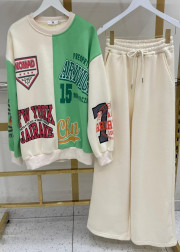 Спортивный костюм