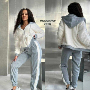 Спортивный костюм 23156391