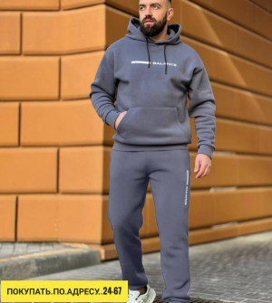 Спортивный костюм #23161828