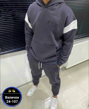 Спортивный костюм #23176385