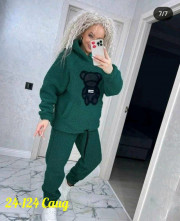 Спортивный костюм