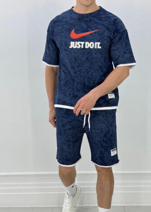 Спортивный костюм #23185597