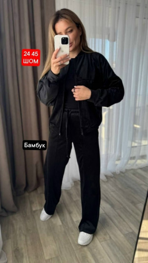 Спортивный костюм #23185655