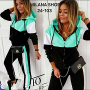 Спортивный костюм