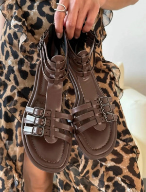 Босоножки #23215795