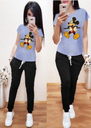 Спортивный костюм