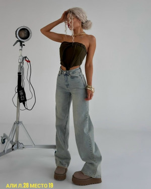 Джинсы #23234312