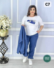 Спортивный костюм